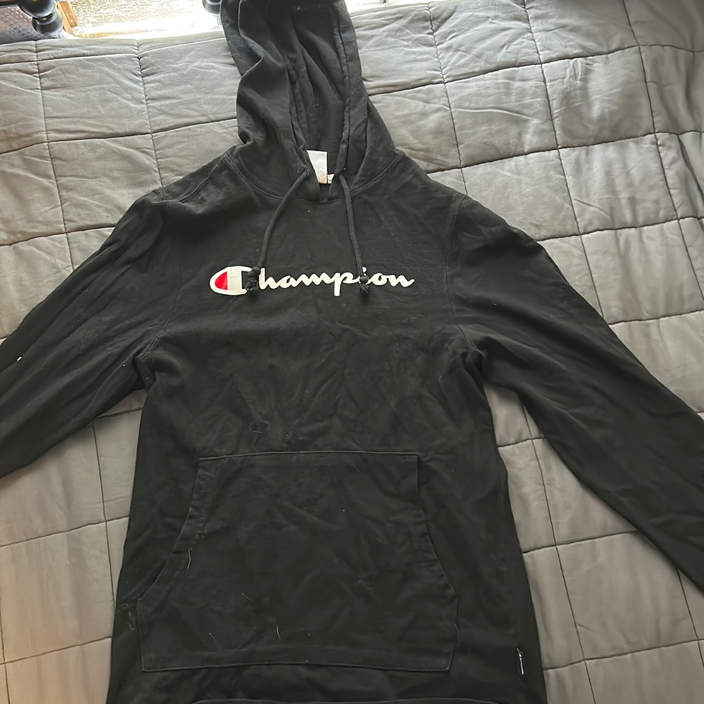 Men’s small champion hoodie